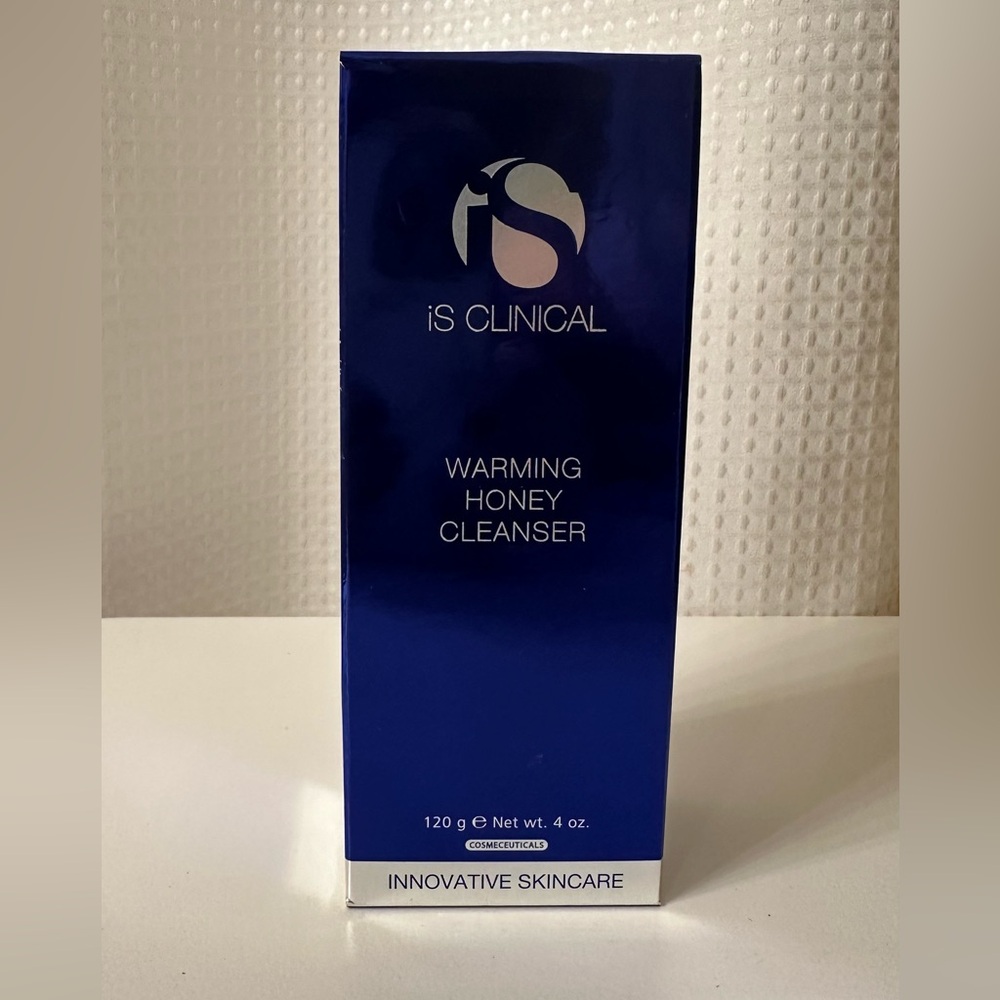 IS Clinical Warming Honey Cleanser 4.0 oz